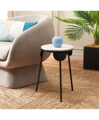 Everbrooke Round Accent Table