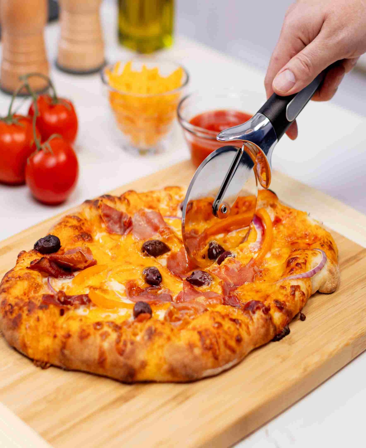 Old Stone 3pc Glazed Pizza Stone Set. Set Includes 15" Glazed Pizza Stone, 14" X 16" Real Peel, And A 3.5" Piz In Gray