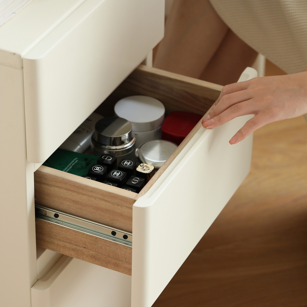 Dresser Table dresser 100% solid Liriodendron Chinense table desk top table dresser compact dresser accessories storage width 80cm storage drawer Whit