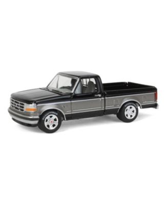 Johnny Lightning 1/64 1995 Ford F-150, Ebony Black w/ Silver LP