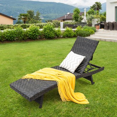 1PC Folding Patio Chaise Lounge Chair Outdoor Rattan Adjustable
