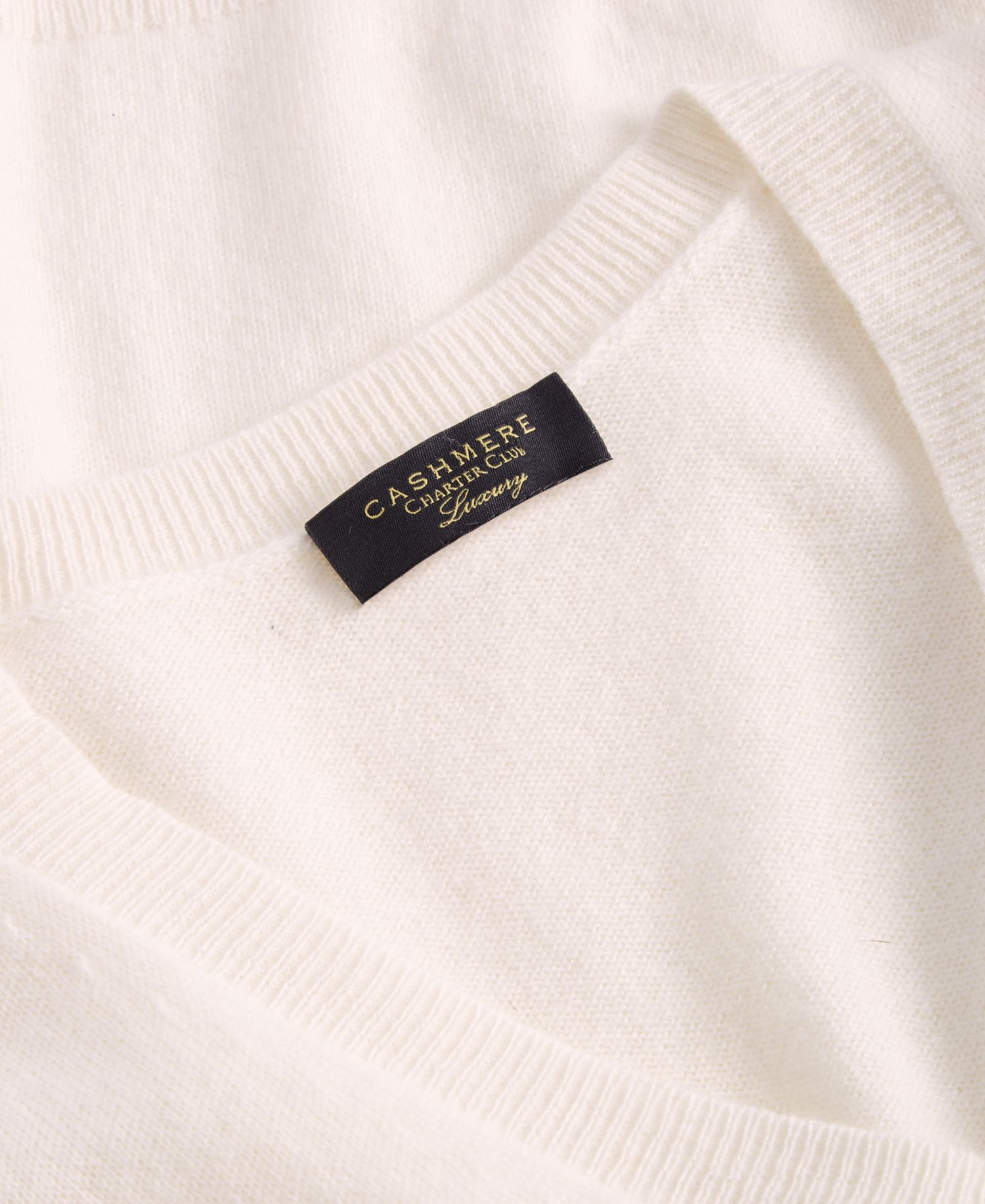 100% Cashmere Petite V-Neck Long-Sleeve Sweater