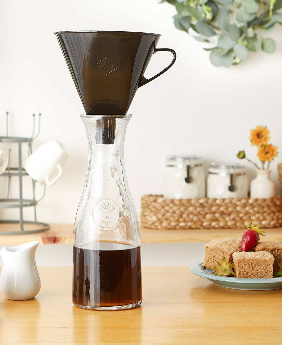 RSVP INTERNATIONAL PLASTIC 7" X 6.25" X 6.5" MANUAL DRIP COFFEE FILTER CONE 