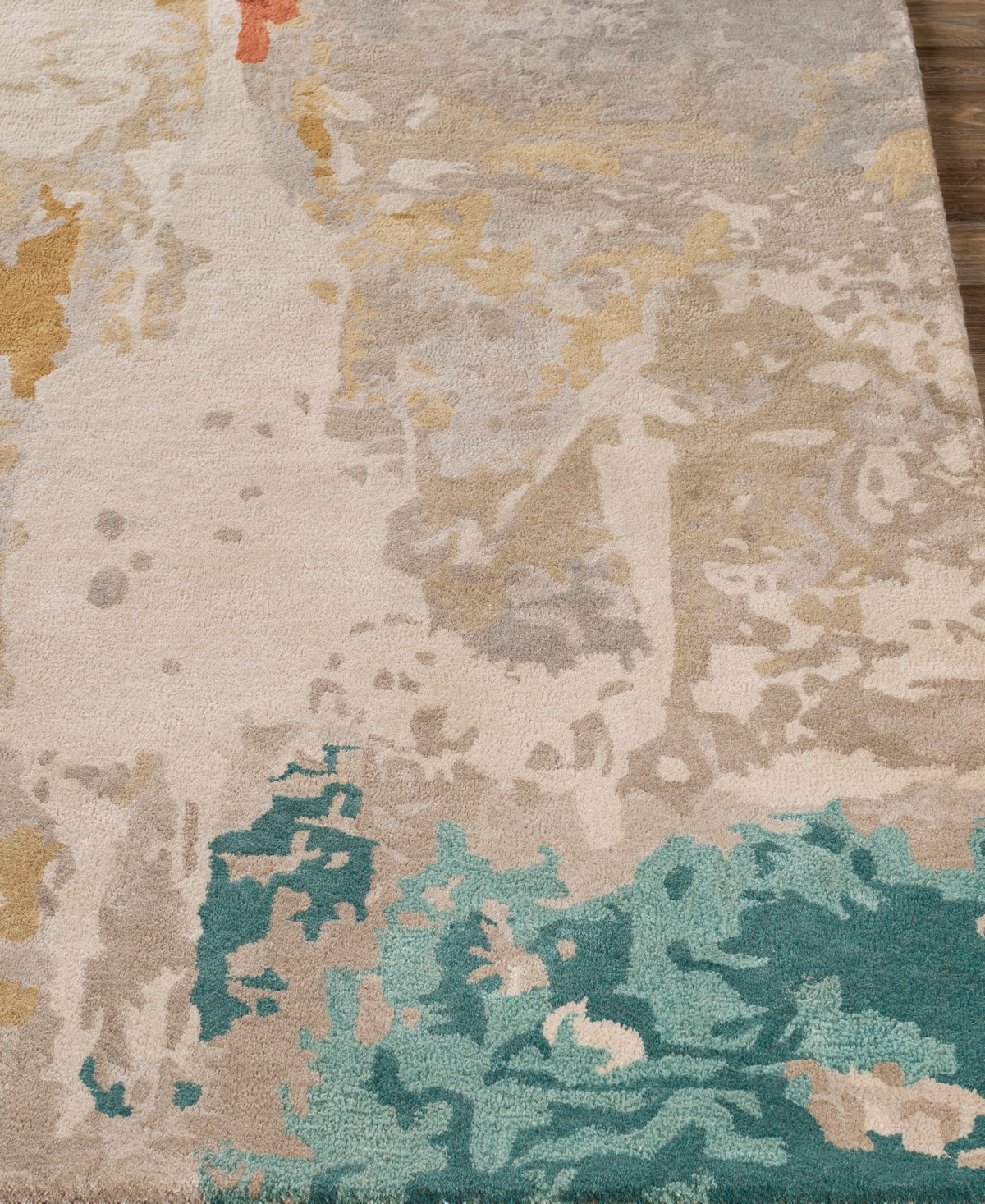 Surya Kavita 20528 5'x7'6" Area Rug In Brick
