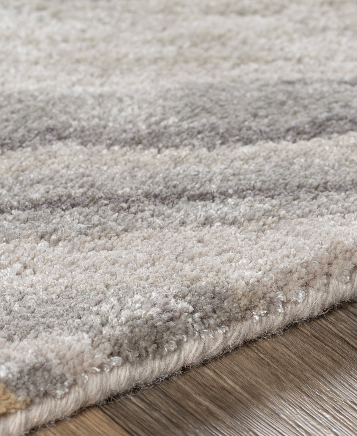 Surya Kavita 8'x10' Area Rug