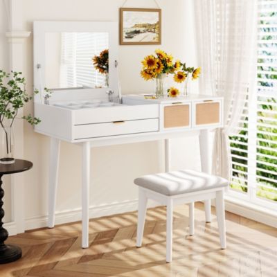 Streamdale Furniture