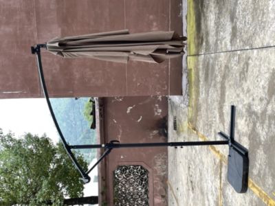 Solar Powered LED Patio Umbrella, 8 Ribs, Crank and Cross Base