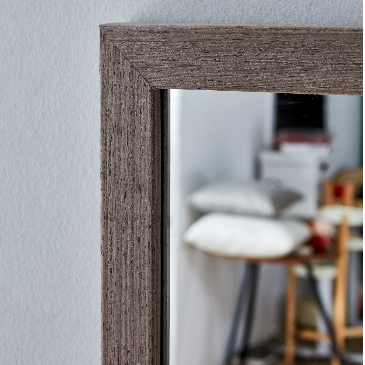 Streamdale Furniture Eco-Friendly Solid Wood Wall Mirror with Easy Assembly