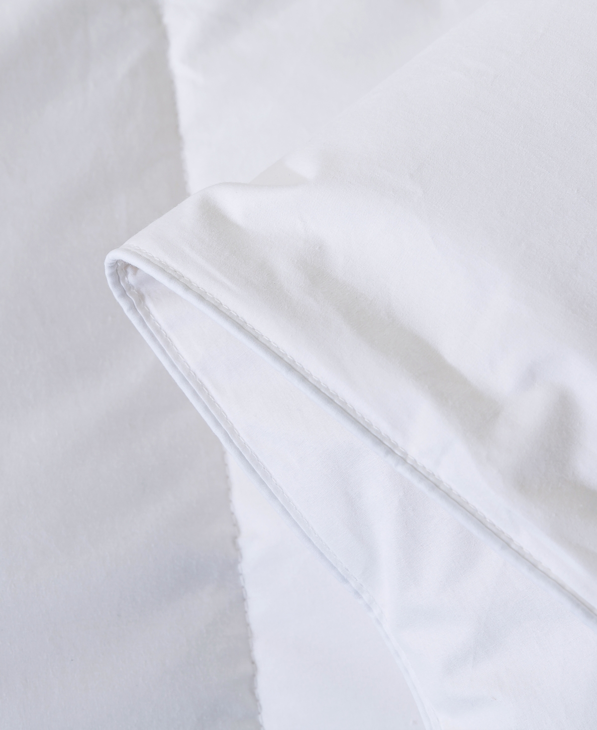 Royal Velvet All Seasons White Down Comforters In White