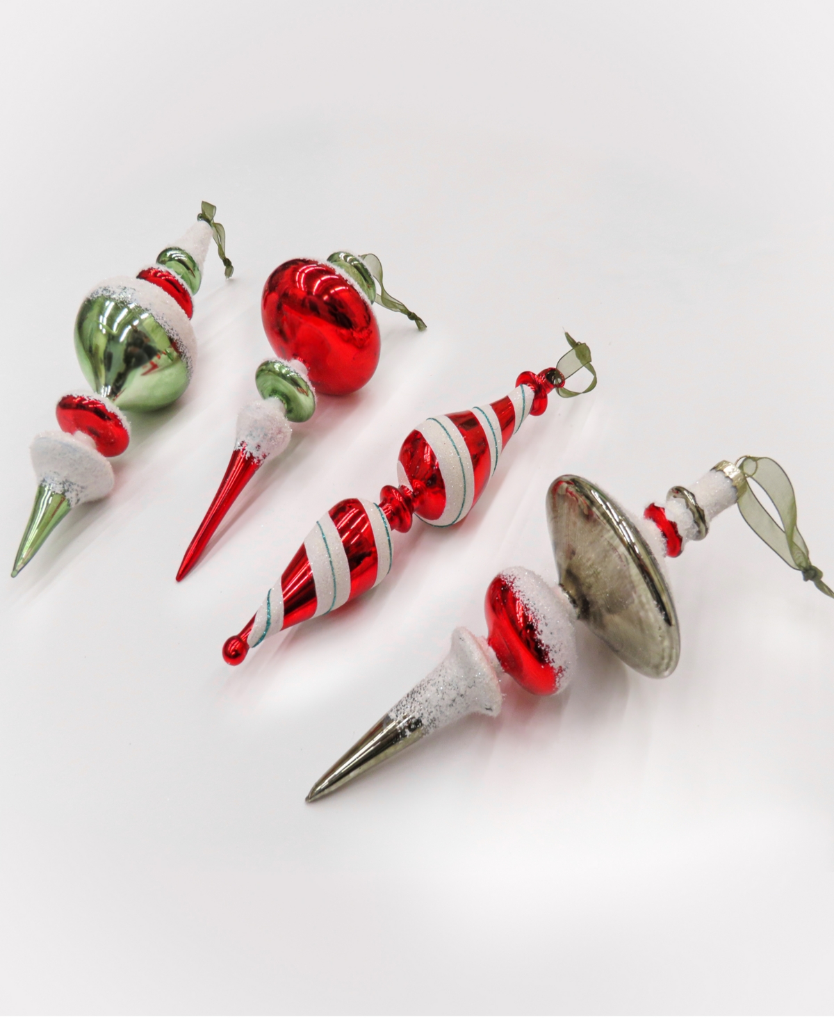 National Tree Company Hgtv Home Collection 24 Piece Nostalgic Traditions Ornaments In Red