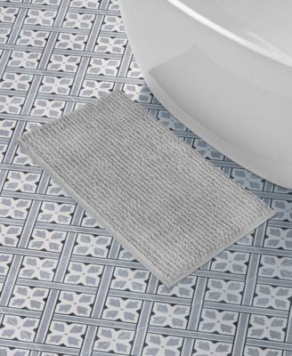 Butter Chenille Bath Mat, 20" x 34"