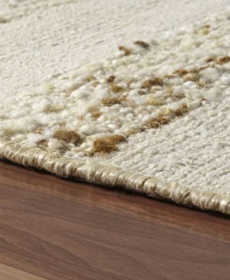 Gigi 2'6"x8' Runner Area Rug