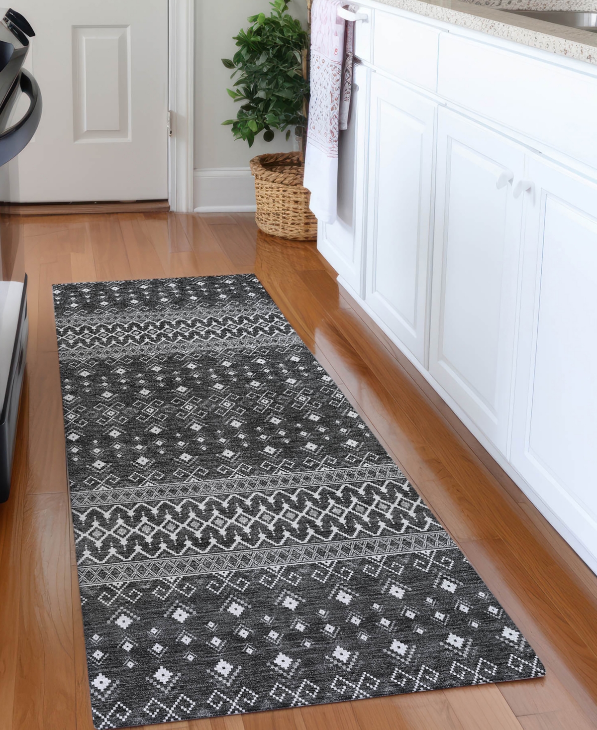 Addison Chantille Machine Washable ACN708 2'3"x7'6" Runner Area Rug