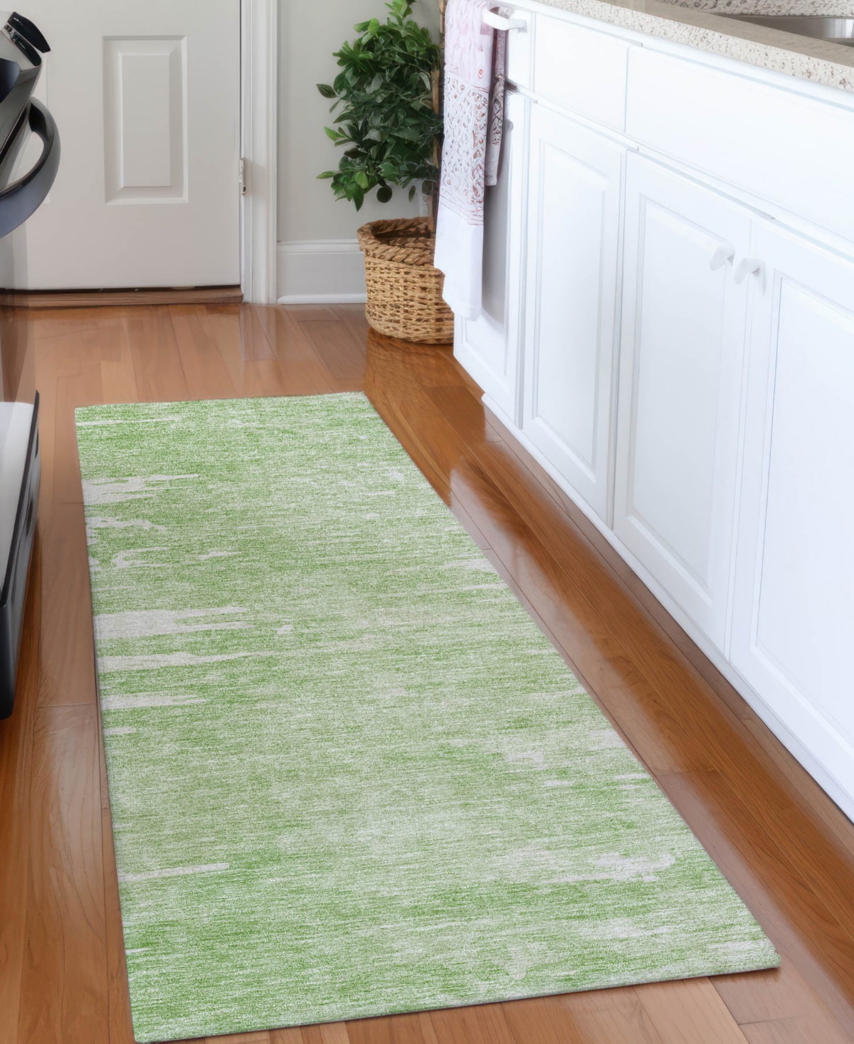 Addison Chantille Acn705 2'3"x7'6" Runner Area Rug In Moss