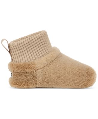 Baby Nesti Stretch Booties
