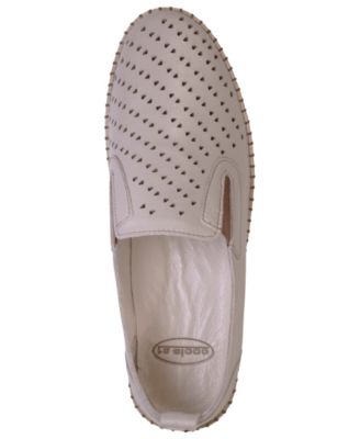 Women's Amillie Perforated Leather Flats