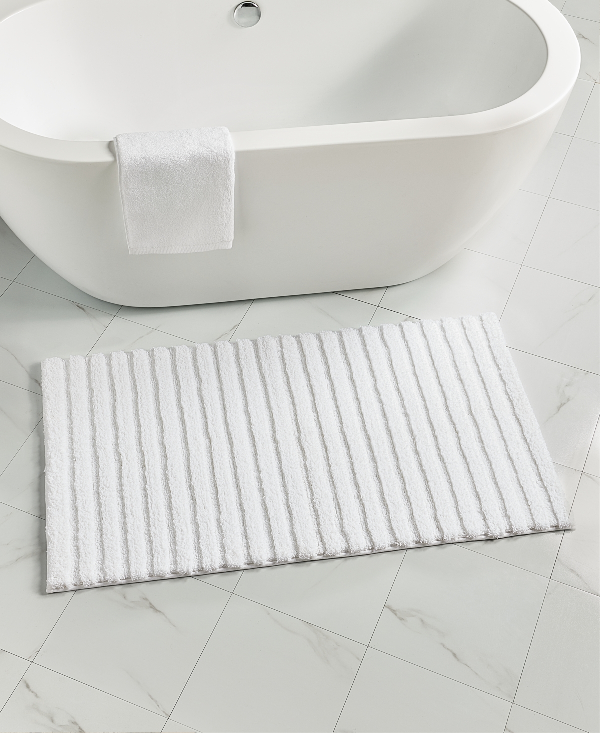 CHARTER CLUB SIGNATURE BATH RUG, 25.5" X 44", EXCLUSIVELY AT MACY'S 