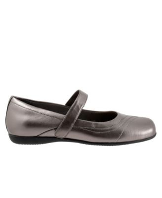 Women's Sherese Flat
