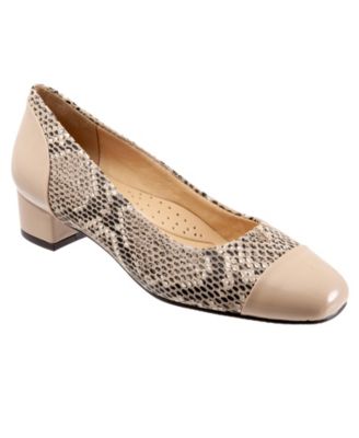 Women's Daisy Pump