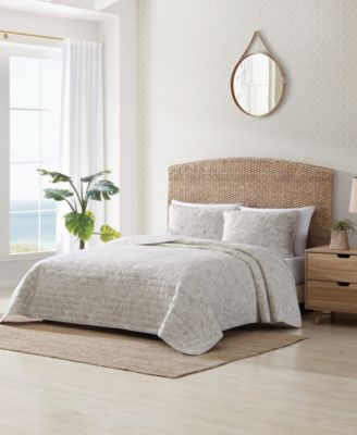 Ocean Deep Reversible 3 Piece Quilt Set, Full/Queen