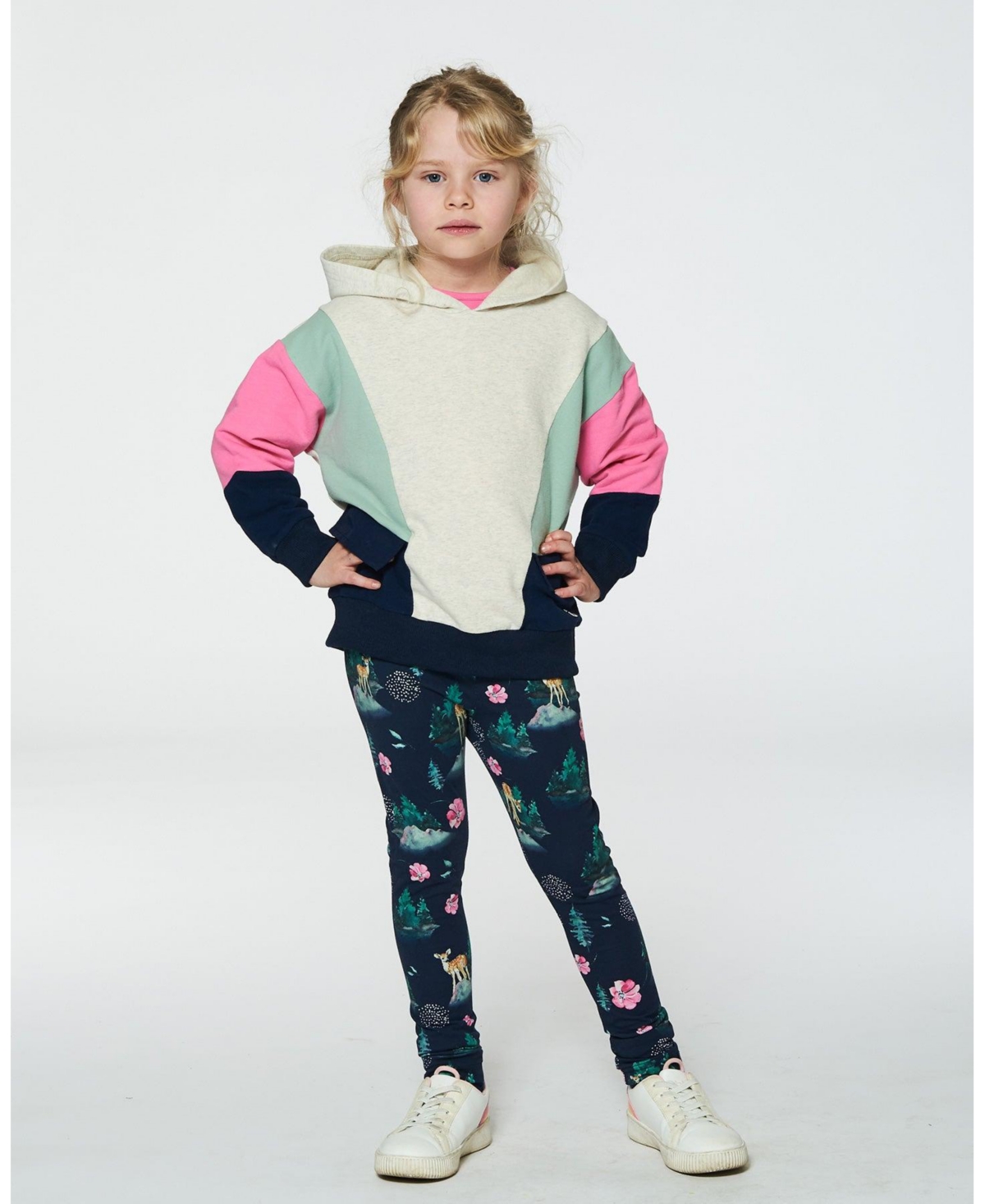Deux par Deux Big Girls Jersey Leggings- Navy printed bambi