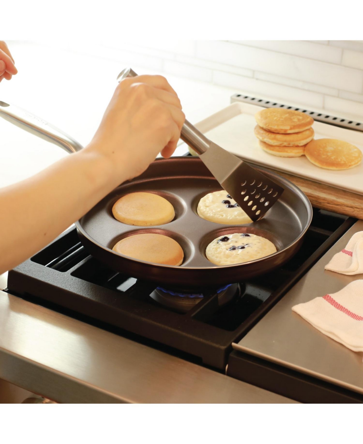 Techef Eggcelente Pan, Swedish Pancake Pan, Plett Pan, Multi Egg Pan, 4-Cup Egg Frying Pan, Nonstick Egg Cooker Pan