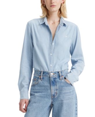 Levi's - Women's Classic Fit Button-Front Shirt