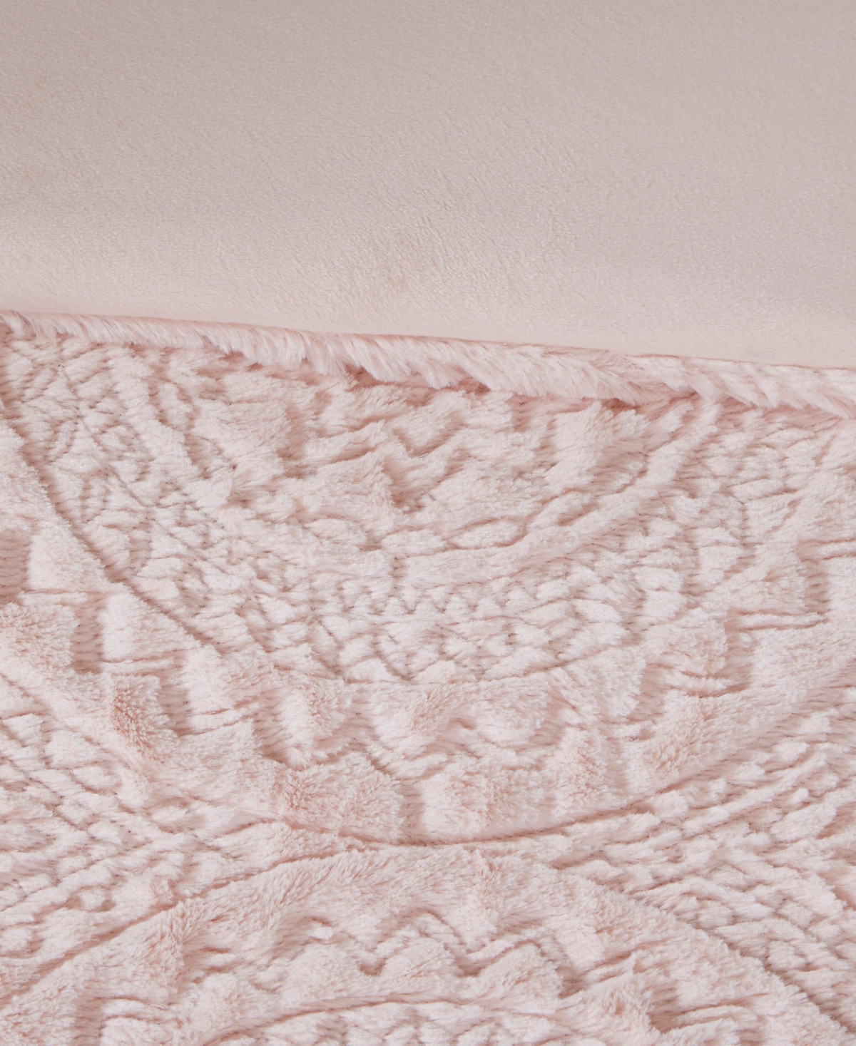 Madison Park Arya Medallion Embroidered Faux Fur 2-Pc. Comforter Set, Twin/Twin Xl