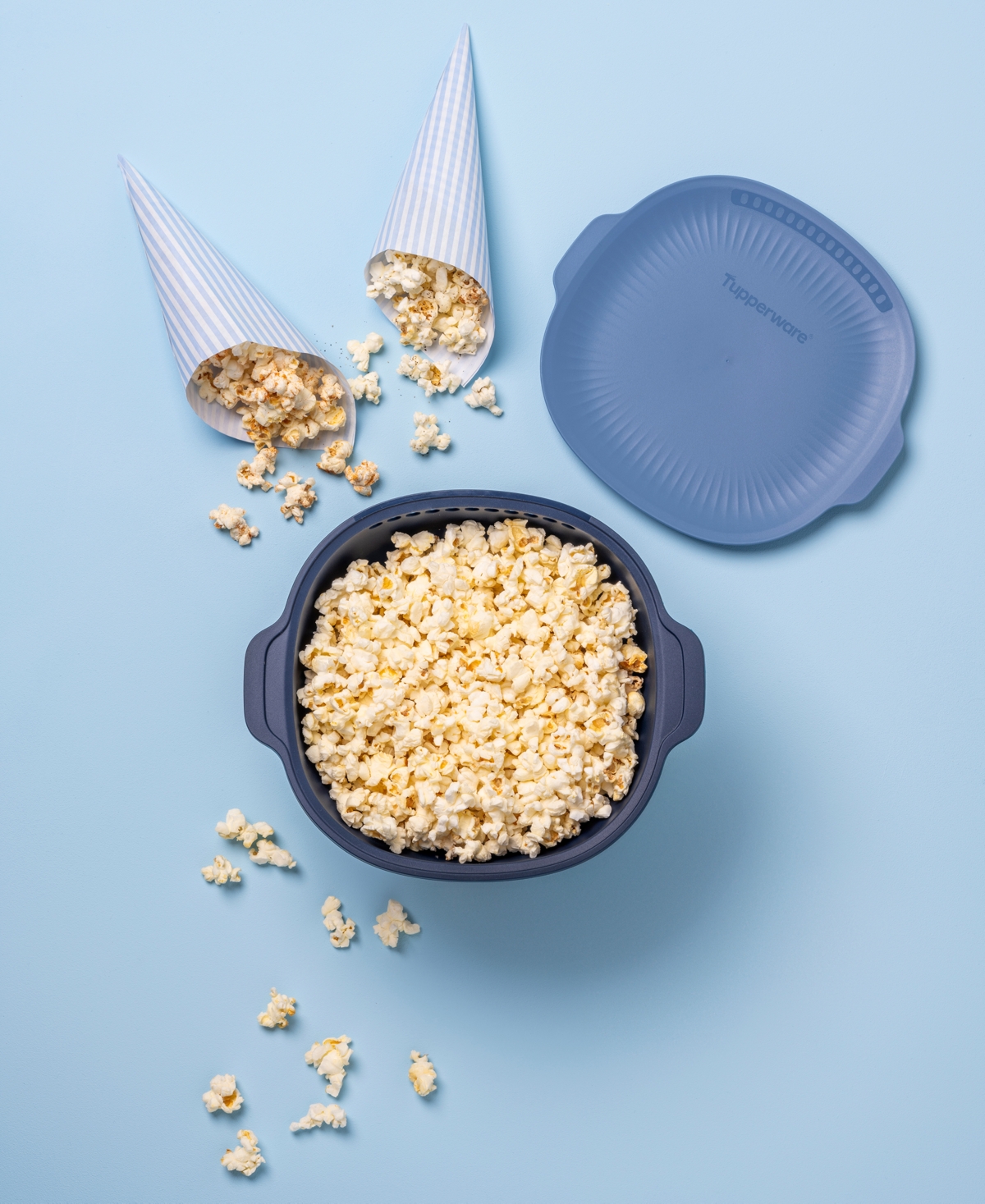 Tupperware Wow Pop Microwave Popcorn Maker In Blue