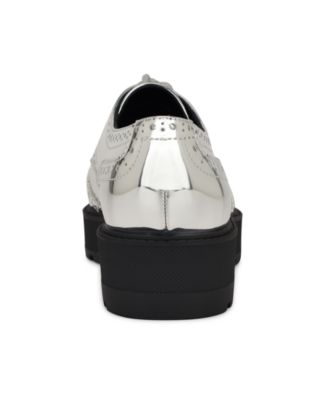 Women's Resttin Wingtip Platform Oxfords