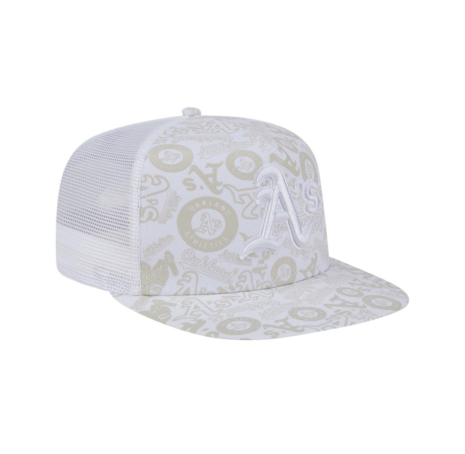 Men's White Oakland Athletics Logo Dunes A-Frame Trucker 9FIFTY Snapback Hat