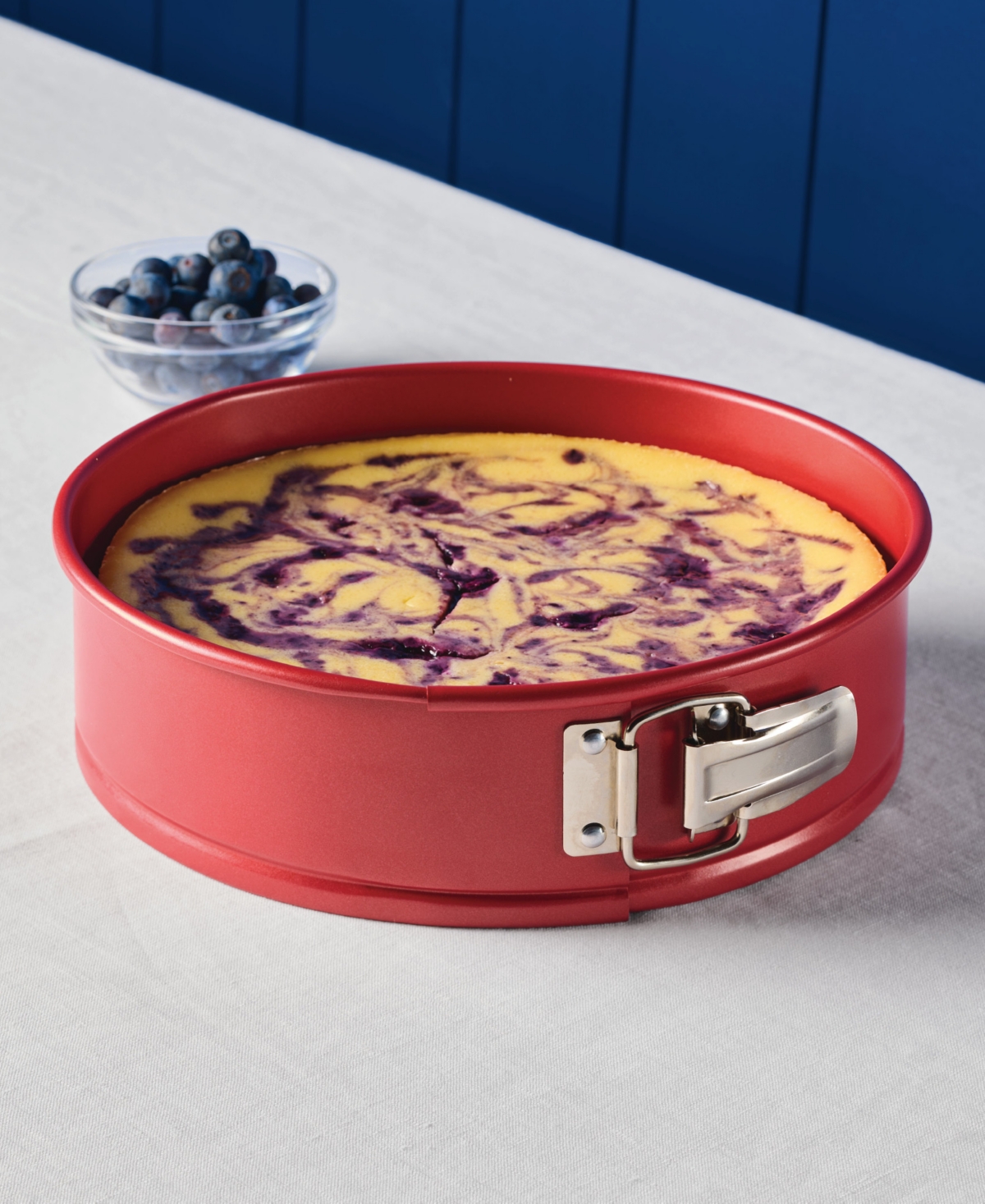Farberware Bake With Mickey Mouse 9-inch Springform Pan In Red
