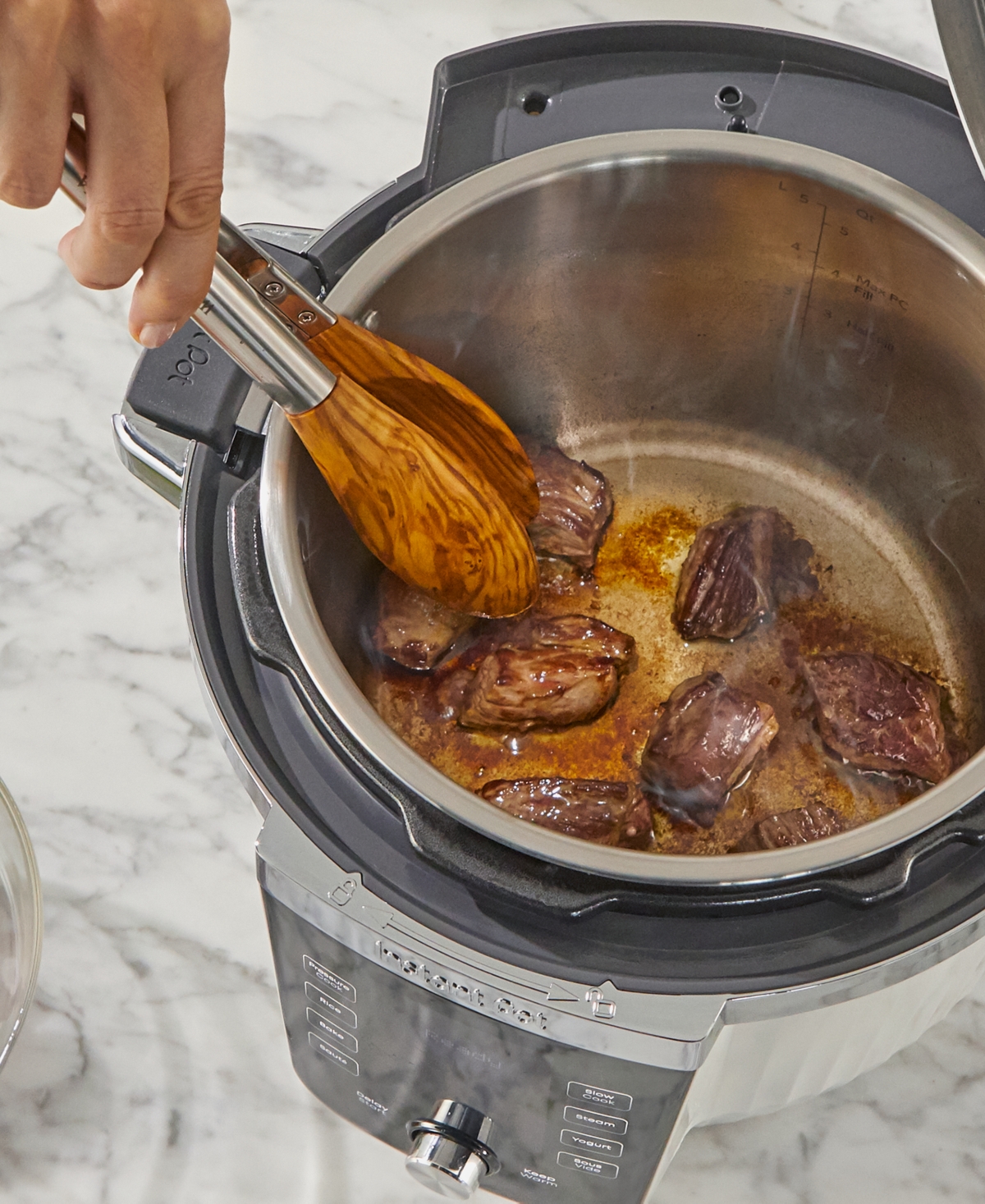 Instant Pot Max Pro Wifi 6 Qt. 10-function Multi-cooker In White