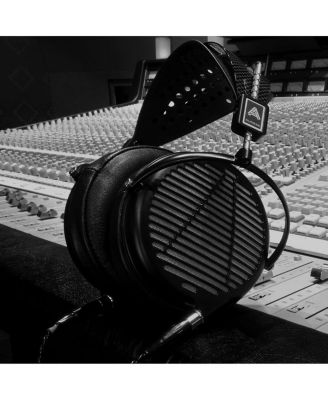 LCD-MX4 Open-Back Circumaural Headphones with Carrying Case (Black)