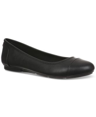 Giani Bernini - Taylee Flats