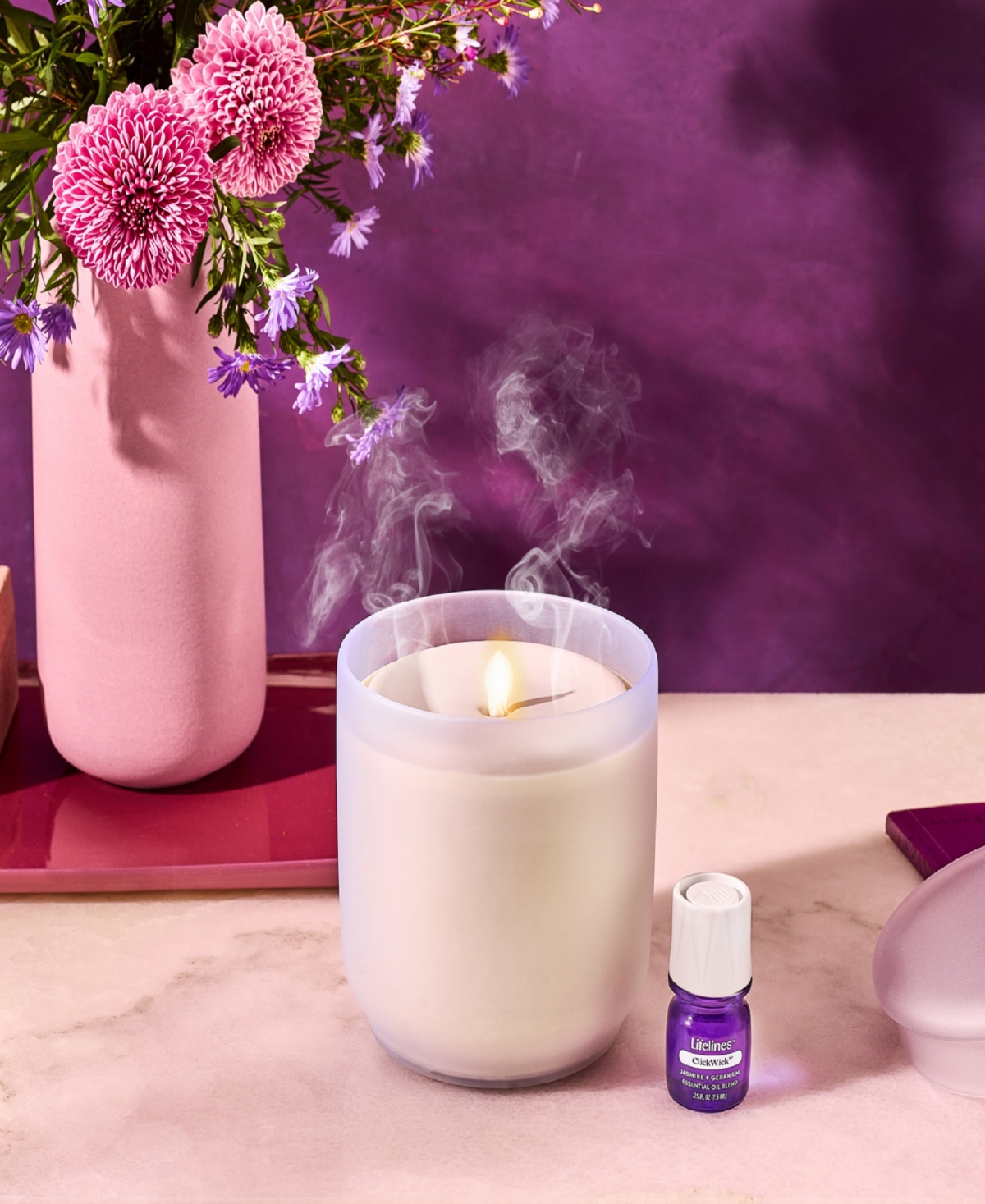 Lifelines Flameless Candle Diffuser In Cream Frosted Glass