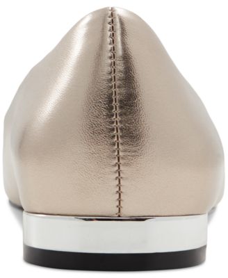 Women's Maddelyn Pointed-Toe Ballerina Flats