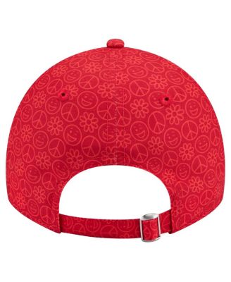 Women's Red New York Giants Smiley 9TWENTY Adjustable Hat