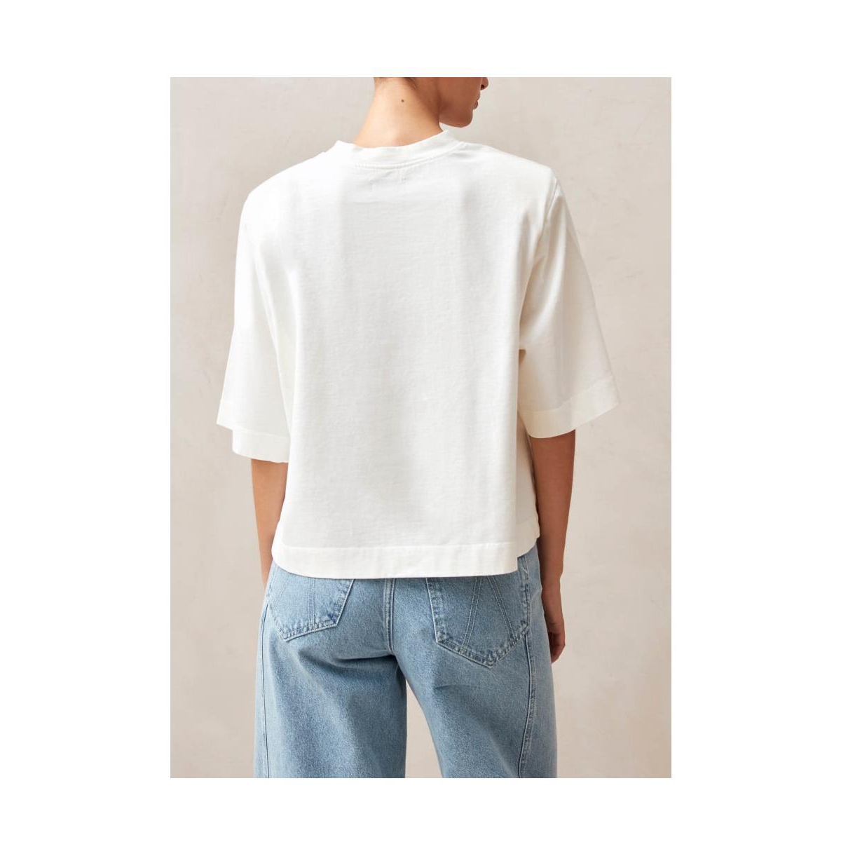 Alohas Women's Capa Tshirt