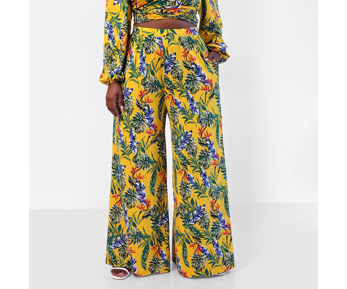 Plus Size Destiny Tropical Print Wide Leg Pants w. Pockets - Yellow