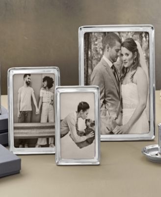 Signature Frame, 8"x10"