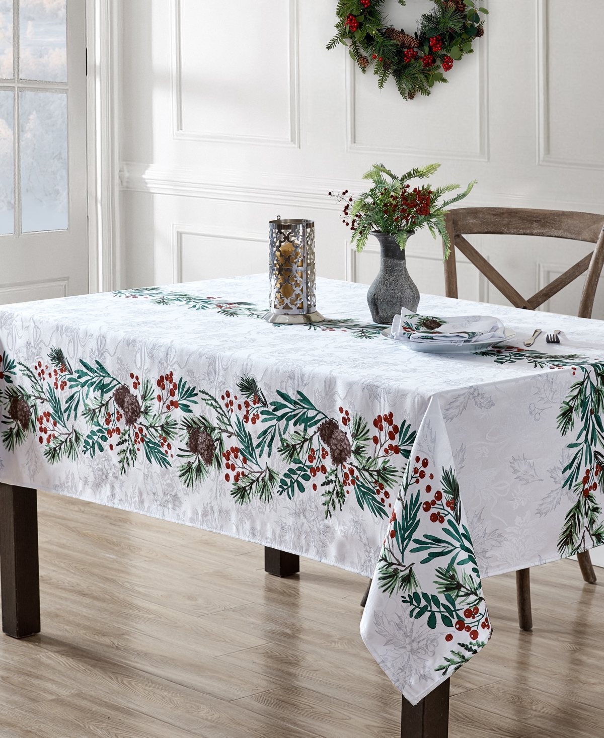 Elrene Holly Berry Flourish Holiday Fabric Rectangle Tablecloth, 102"x 60" In Multi