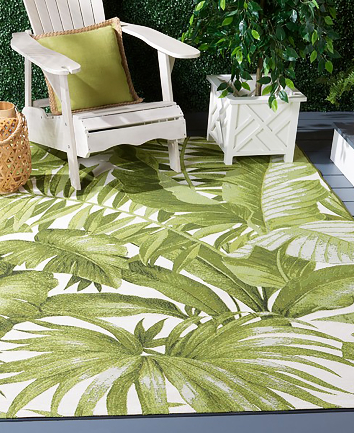 Safavieh Barbados Indoor/Outdoor BAR598A 4'x6' Area Rug -Sage