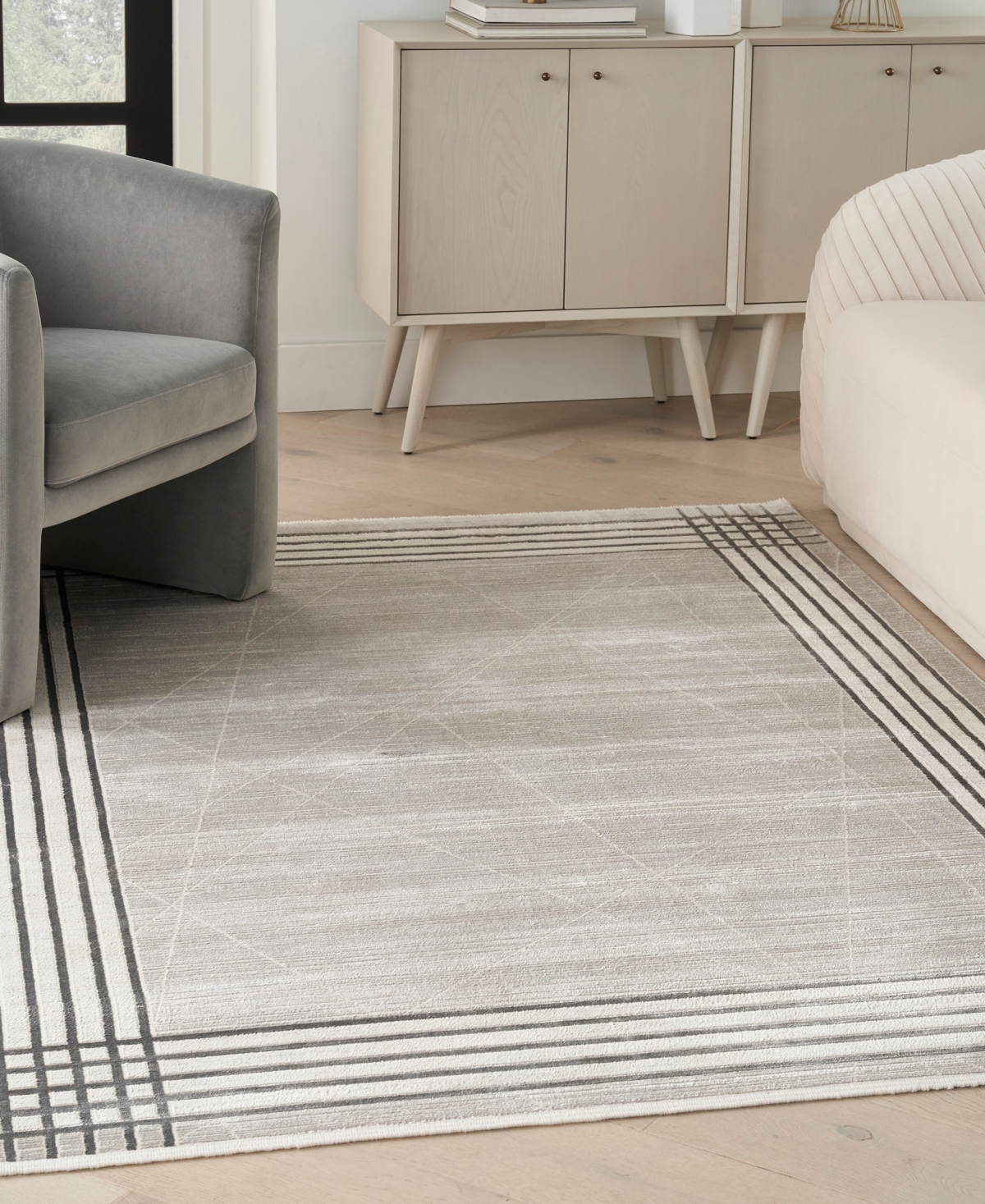 Nourison Home Desire Dsr01 5'3"x7'3" Area Rug In Gray