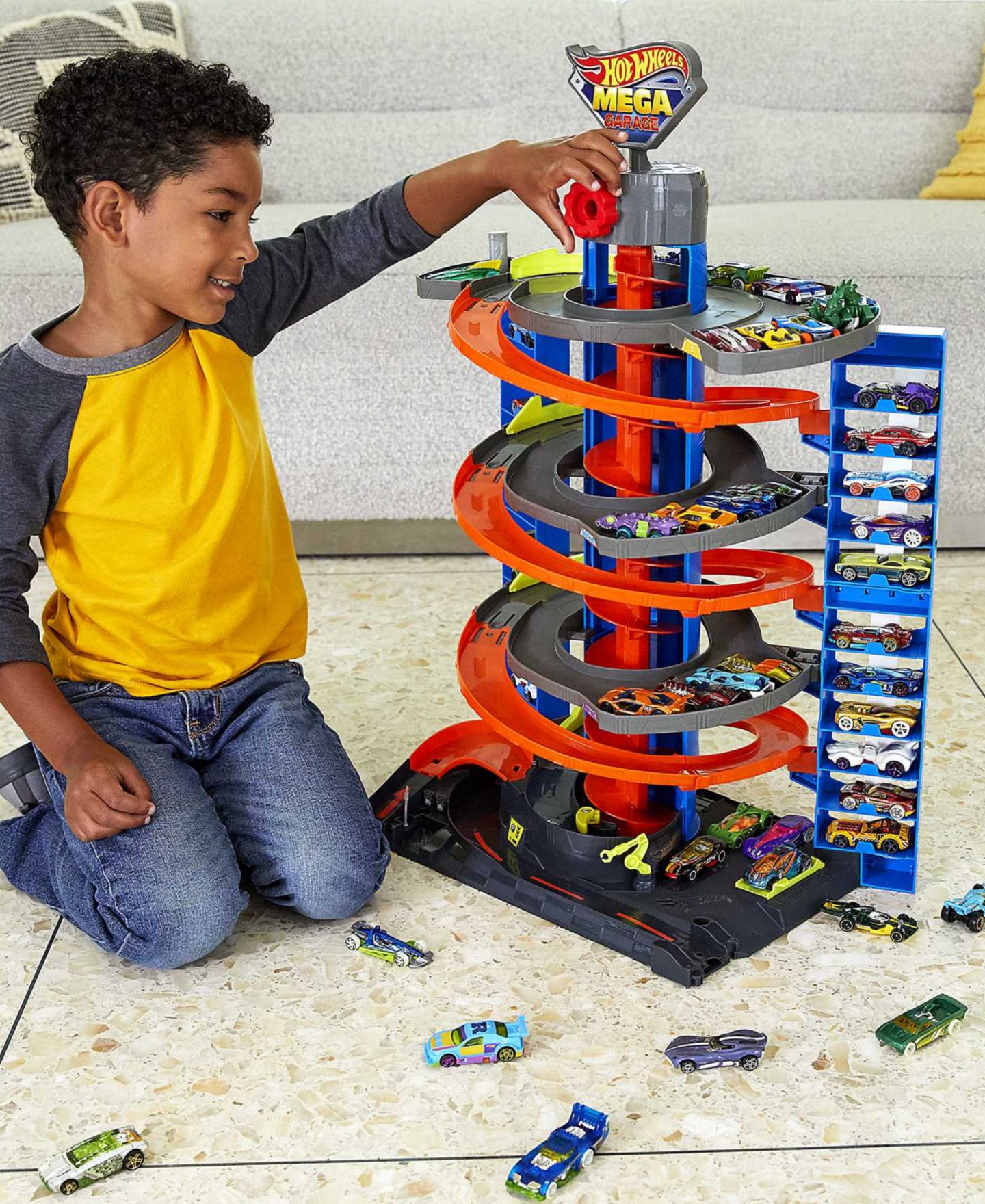 Детские игрушки Hot Wheels City Mega Garage Playset Cars — фото 6