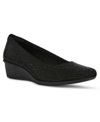 Anne klein wedge pump online