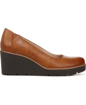 About-Time Wedge Pumps