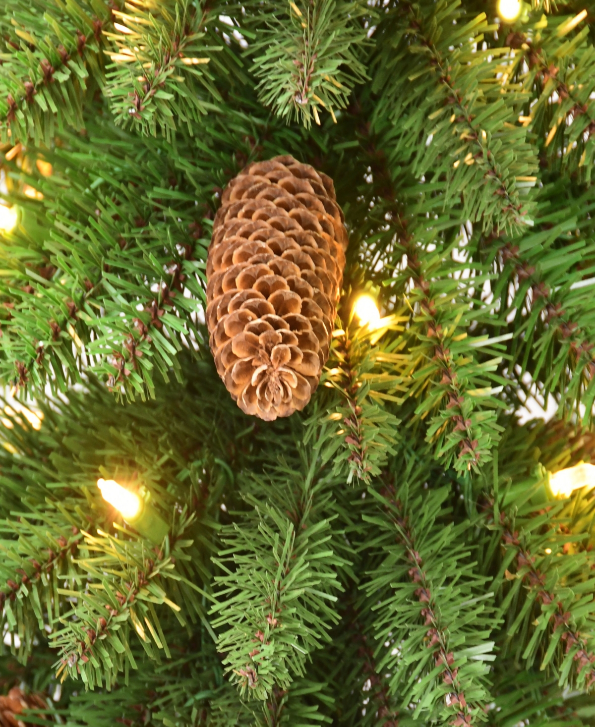 Puleo Set Of 3 Trees. 3ft, 4ft And 5 Ft. In Green
