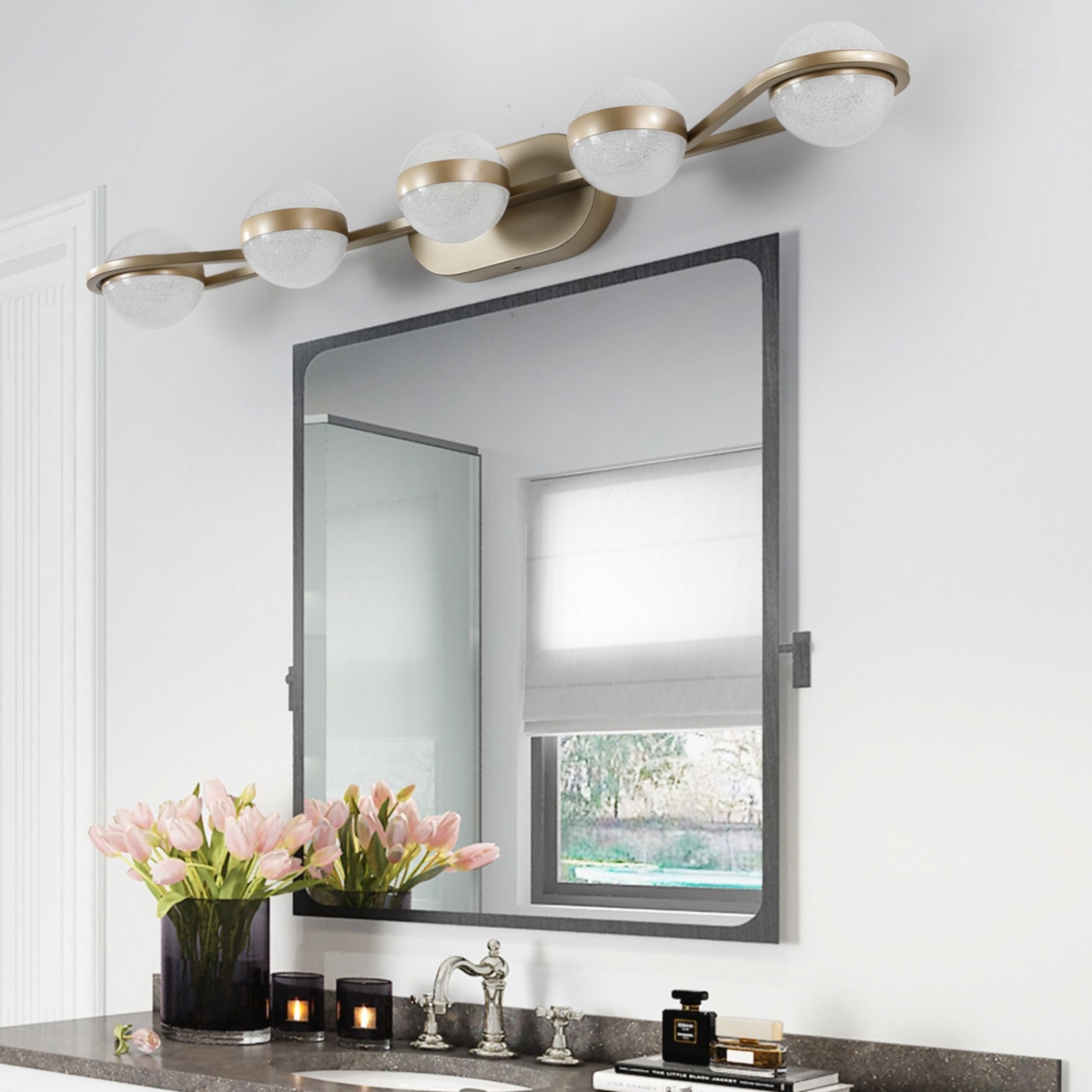 Streamdale Modern Minimalist Led Vanity Light with Frosted Glass Shades