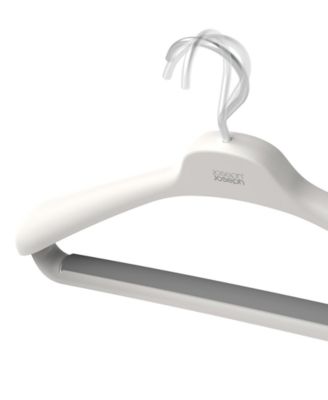 Orderly 2-Pack Suit And Coat Hangers